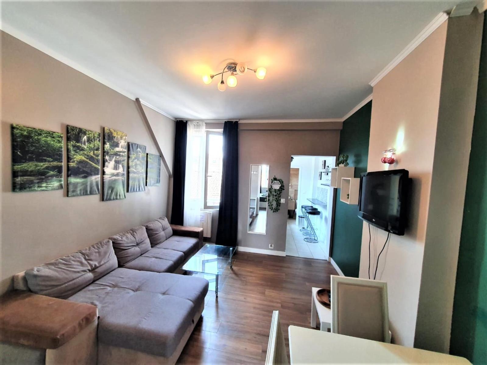 Appartement Refait Par Architecte. Proche De La Gare Et Le Centre De 랭스 외부 사진